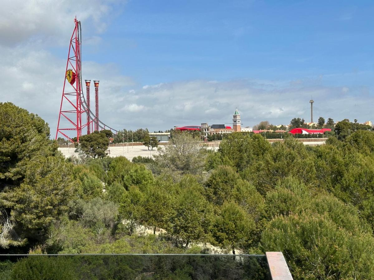 Paradise Village Port Aventura Salou Eksteriør billede